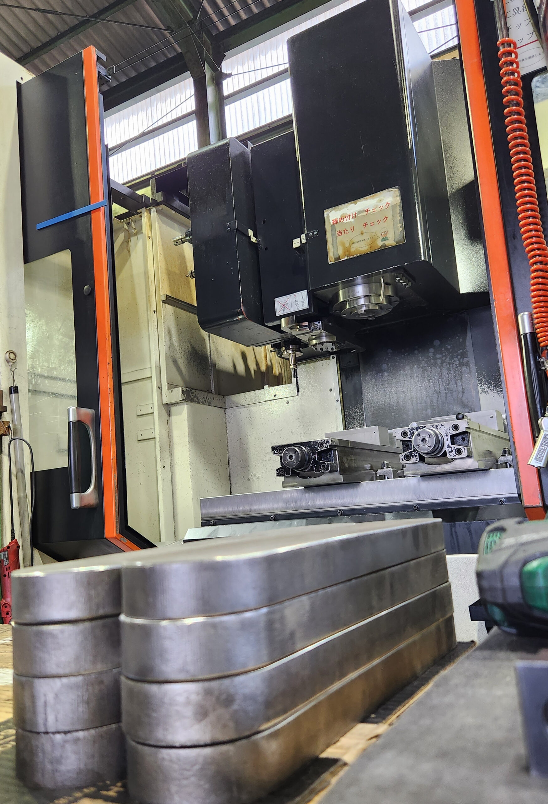 マシニングセンタの画像